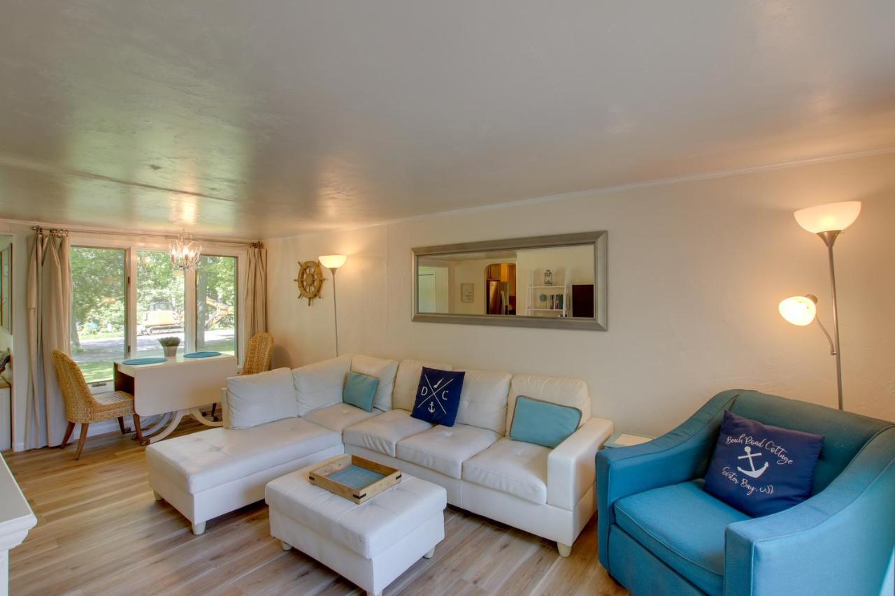Updated Home With Deck 2 Mi To Sister Bay Beach! Exteriör bild