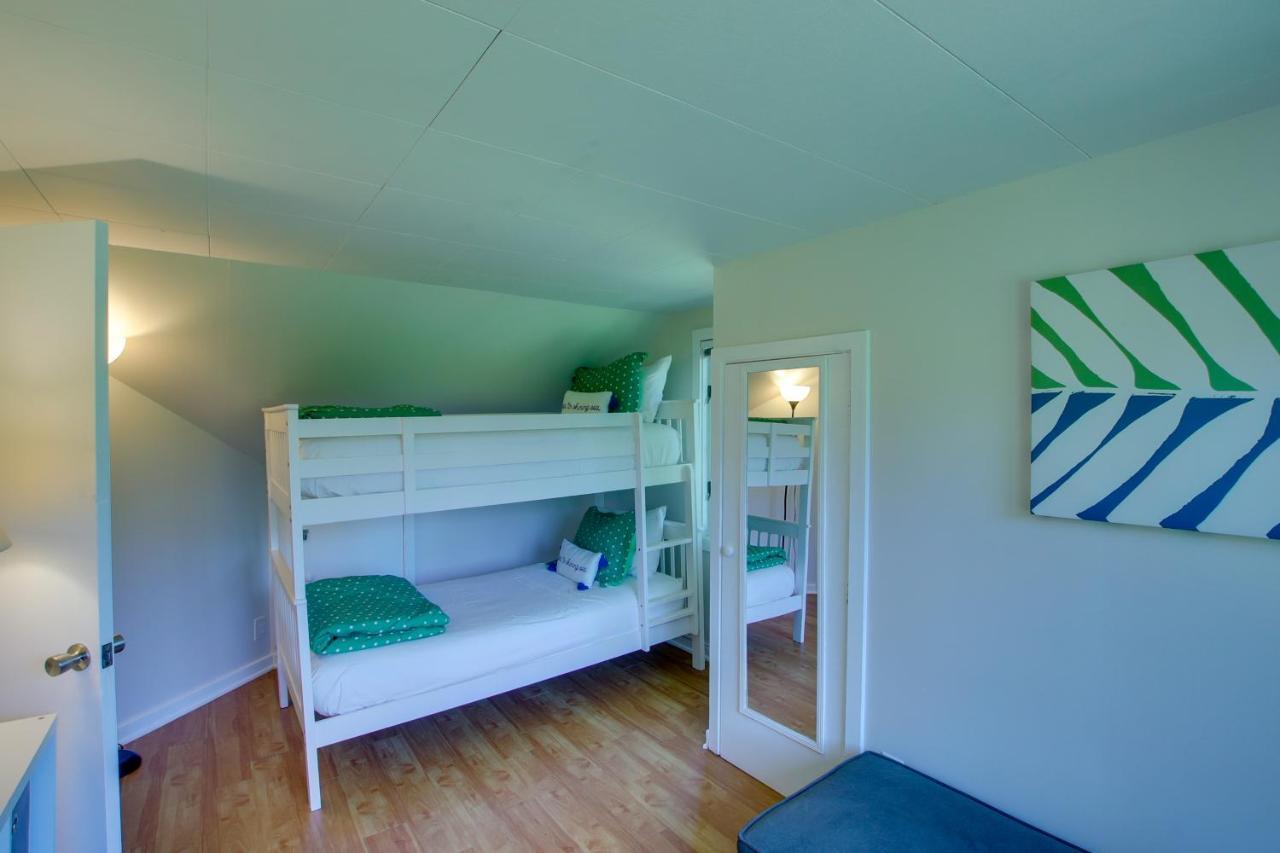 Updated Home With Deck 2 Mi To Sister Bay Beach! Exteriör bild
